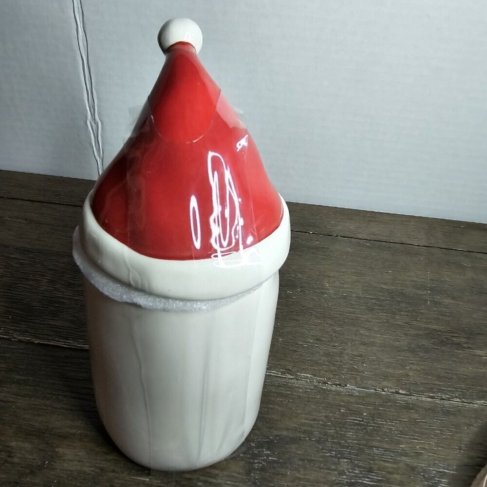 NWT Rae Dunn Artisan Ho Ho Ho Christmas Mug Santa Hat Topper 2020 Magenta - Picture 6 of 7